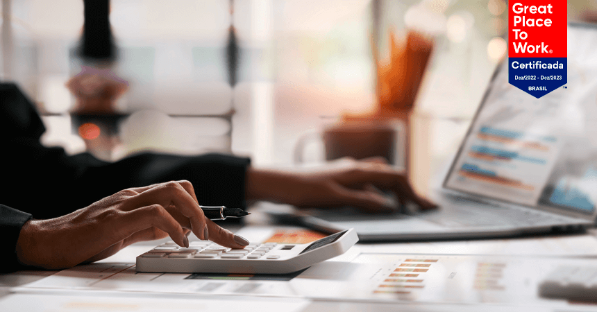 Quais critérios considerar na procura por um software fiscal?
